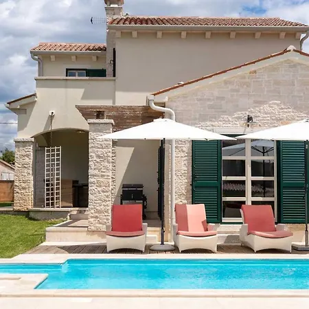Holiday home Lasici Lasci