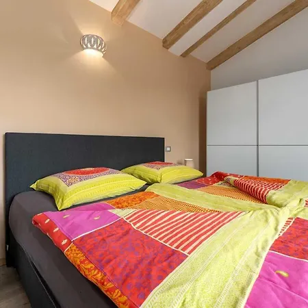 Holiday home Lasici Lasci
